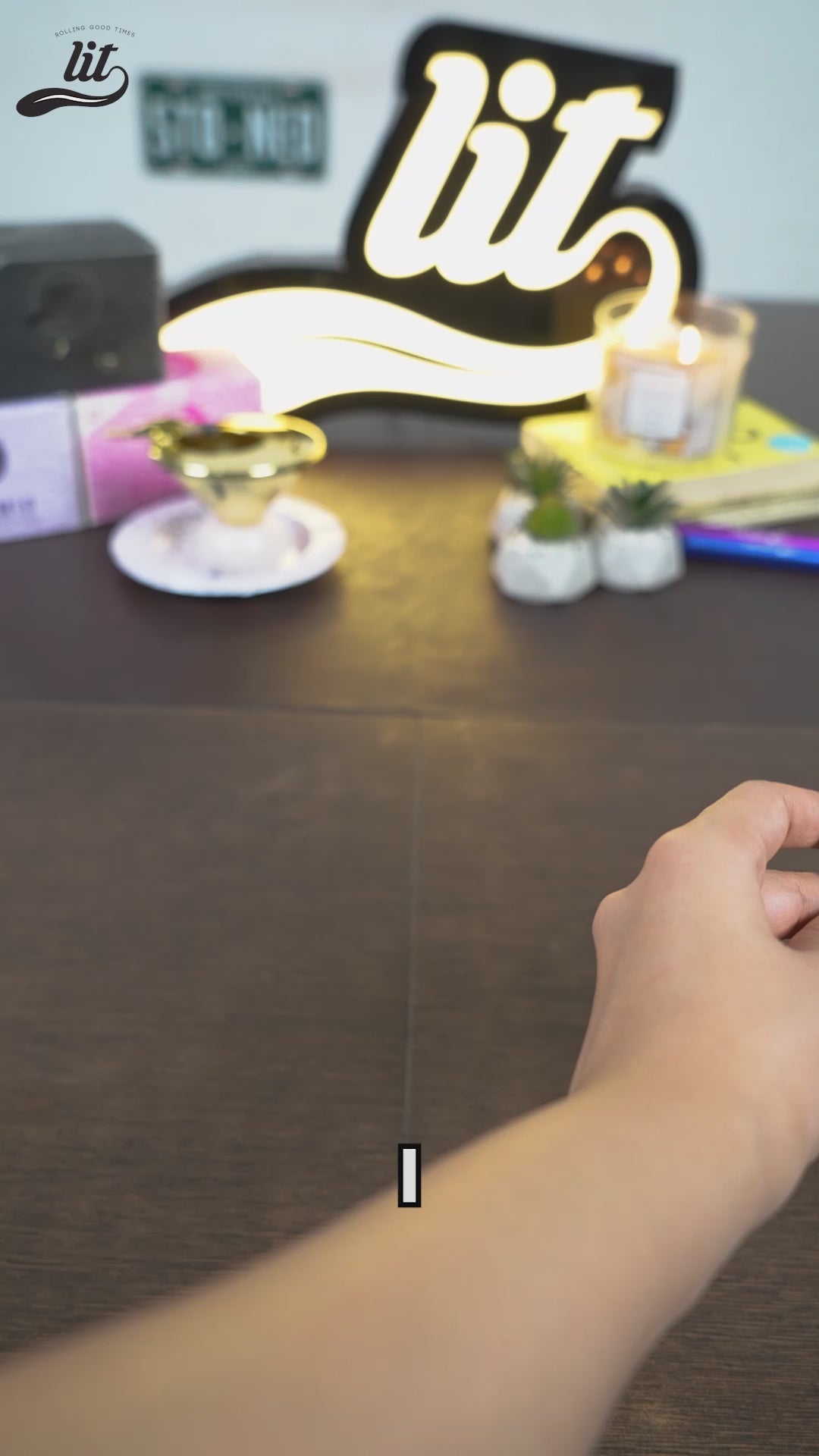 LIT CONE LOADER METAL ROLLING TRAY WITH STAND: